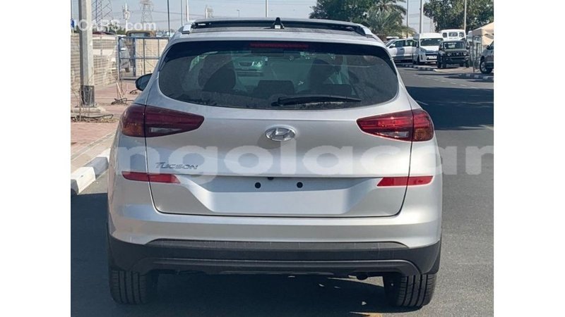 Big with watermark hyundai tucson bengo province import dubai 6647