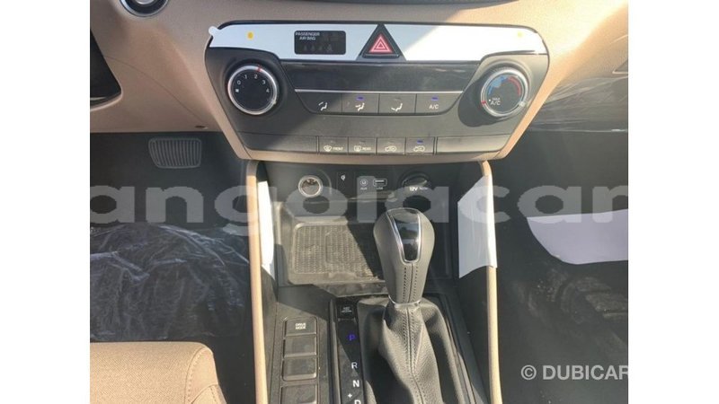 Big with watermark hyundai tucson bengo province import dubai 6647