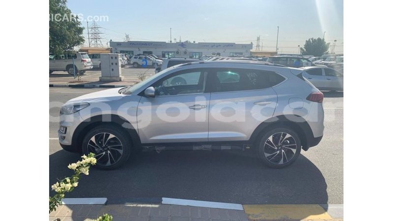 Big with watermark hyundai tucson bengo province import dubai 6647