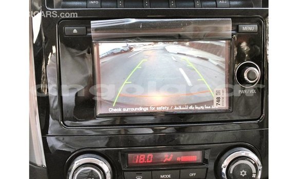 Acheter Import Voiture Mitsubishi Pajero Noir à Import - Dubai, Province de Bengo Acheter Import Voiture Mitsubishi Pajero Noir à Import - Dubai, Province de Bengo