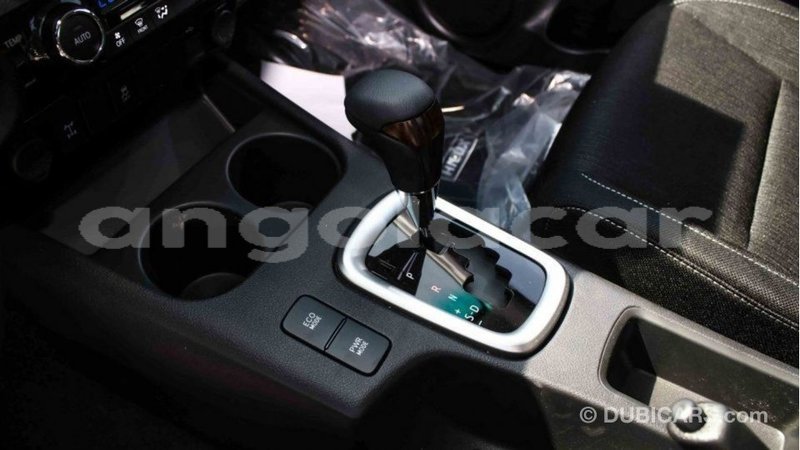 Big with watermark toyota hilux bengo province import dubai 6651