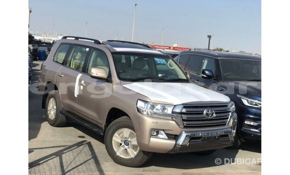 Comprar Importar Toyota Land Cruiser Outro Carro em Import - Dubai em Bengo Province Comprar Importar Toyota Land Cruiser Outro Carro em Import - Dubai em Bengo Province