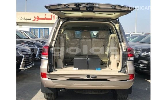 Comprar Importar Toyota Land Cruiser Outro Carro em Import - Dubai em Bengo Province Comprar Importar Toyota Land Cruiser Outro Carro em Import - Dubai em Bengo Province