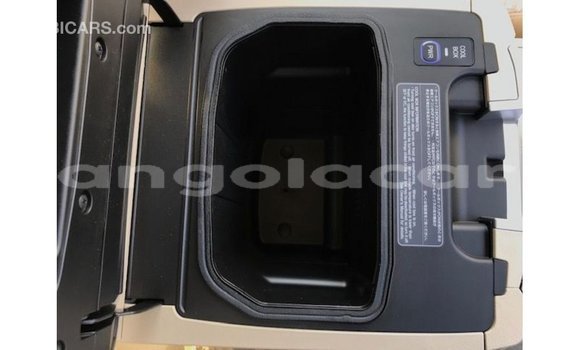 Comprar Importar Toyota Land Cruiser Outro Carro em Import - Dubai em Bengo Province Comprar Importar Toyota Land Cruiser Outro Carro em Import - Dubai em Bengo Province