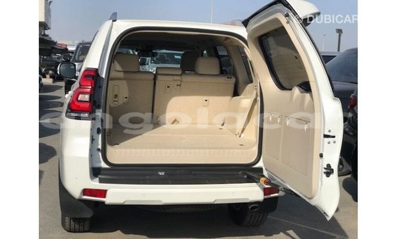 Acheter Import Voiture Toyota Prado Blanc à Import - Dubai, Province de Bengo Acheter Import Voiture Toyota Prado Blanc à Import - Dubai, Province de Bengo