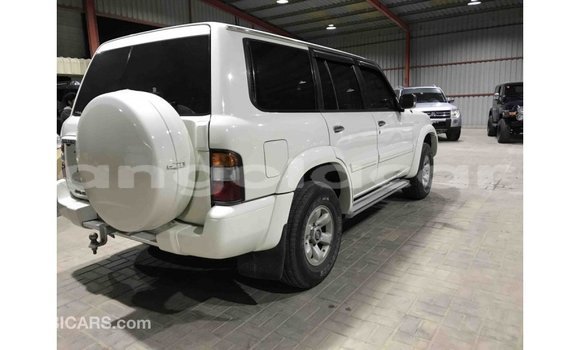 Comprar Importar Nissan Patrol Branco Carro em Import - Dubai em Bengo Province Comprar Importar Nissan Patrol Branco Carro em Import - Dubai em Bengo Province