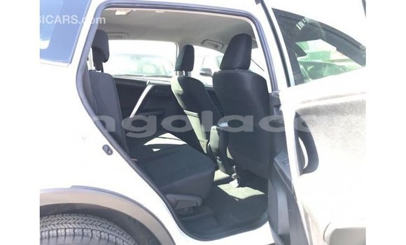 Comprar Importar Toyota 4Runner Branco Carro em Import - Dubai em Bengo Province Comprar Importar Toyota 4Runner Branco Carro em Import - Dubai em Bengo Province