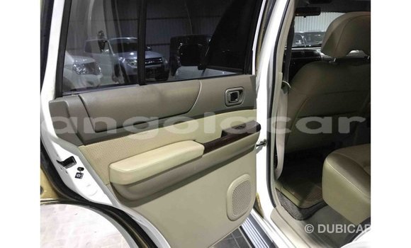 Comprar Importar Nissan Patrol Branco Carro em Import - Dubai em Bengo Province Comprar Importar Nissan Patrol Branco Carro em Import - Dubai em Bengo Province