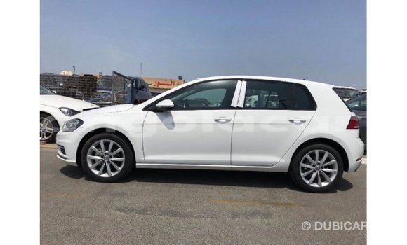 Comprar Importar Volkswagen Golf Branco Carro em Import - Dubai em Bengo Province Comprar Importar Volkswagen Golf Branco Carro em Import - Dubai em Bengo Province