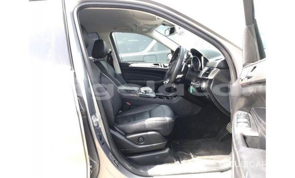 Comprar Importar Mercedes-Benz 250 Outro Carro em Import - Dubai em Bengo Province Comprar Importar Mercedes-Benz 250 Outro Carro em Import - Dubai em Bengo Province