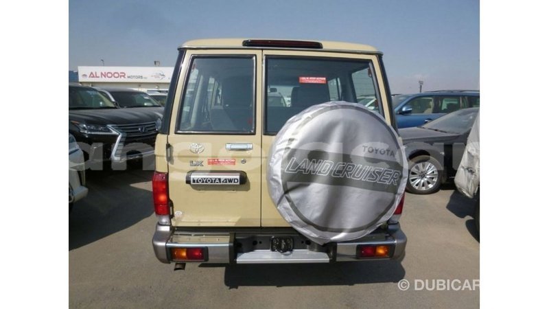 Big with watermark toyota land cruiser bengo province import dubai 6670