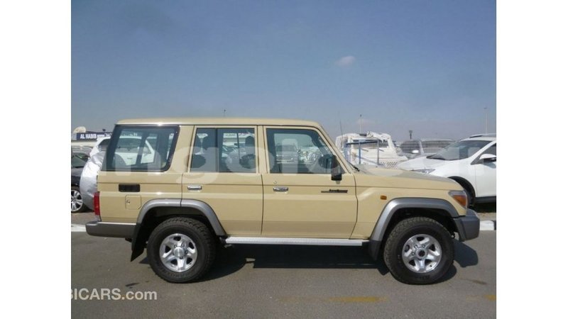 Big with watermark toyota land cruiser bengo province import dubai 6670
