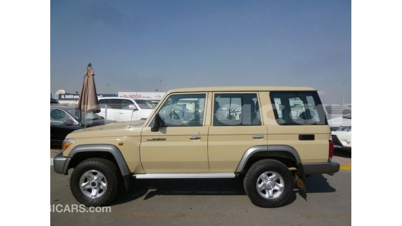 Big with watermark toyota land cruiser bengo province import dubai 6670