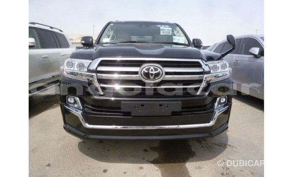 Acheter Import Voiture Toyota Land Cruiser Noir à Import - Dubai, Province de Bengo Acheter Import Voiture Toyota Land Cruiser Noir à Import - Dubai, Province de Bengo