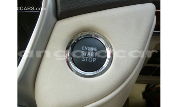 Comprar Importar Toyota Land Cruiser Branco Carro em Import - Dubai em Bengo Province Comprar Importar Toyota Land Cruiser Branco Carro em Import - Dubai em Bengo Province