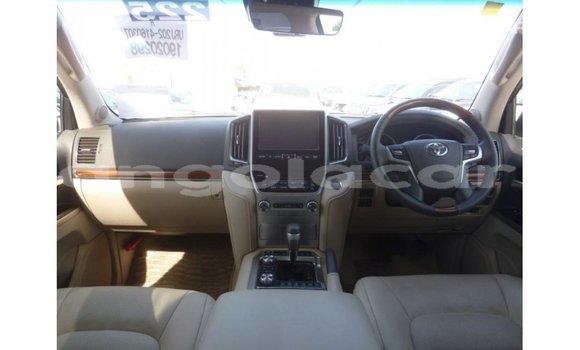 Comprar Importar Toyota Land Cruiser Preto Carro em Import - Dubai em Bengo Province Comprar Importar Toyota Land Cruiser Preto Carro em Import - Dubai em Bengo Province
