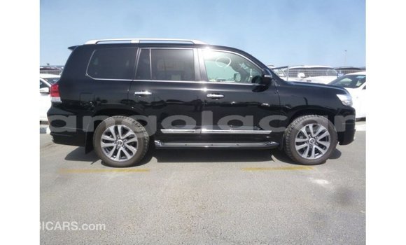 Comprar Importar Toyota Land Cruiser Preto Carro em Import - Dubai em Bengo Province Comprar Importar Toyota Land Cruiser Preto Carro em Import - Dubai em Bengo Province