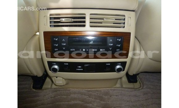 Acheter Import Voiture Toyota Land Cruiser Noir à Import - Dubai, Province de Bengo Acheter Import Voiture Toyota Land Cruiser Noir à Import - Dubai, Province de Bengo