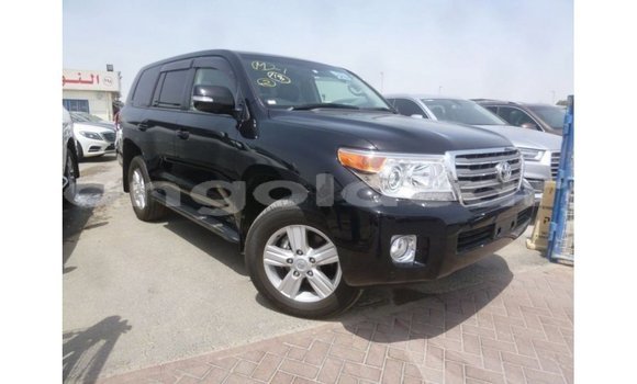 Comprar Importar Toyota Land Cruiser Preto Carro em Import - Dubai em Bengo Province Comprar Importar Toyota Land Cruiser Preto Carro em Import - Dubai em Bengo Province