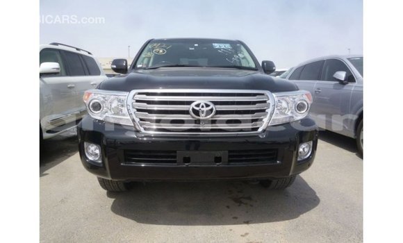 Comprar Importar Toyota Land Cruiser Preto Carro em Import - Dubai em Bengo Province Comprar Importar Toyota Land Cruiser Preto Carro em Import - Dubai em Bengo Province