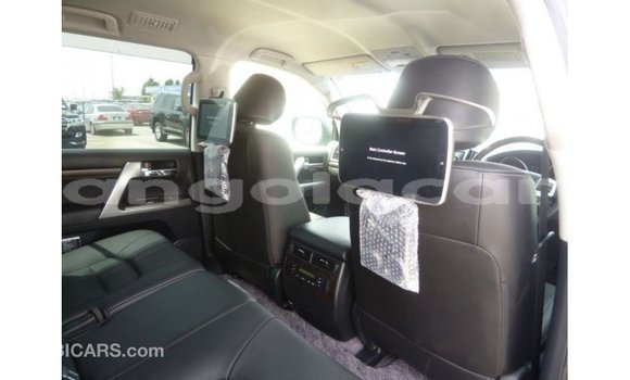 Comprar Importar Toyota Land Cruiser Preto Carro em Import - Dubai em Bengo Province Comprar Importar Toyota Land Cruiser Preto Carro em Import - Dubai em Bengo Province