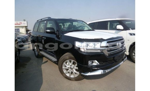 Acheter Import Voiture Toyota Land Cruiser Noir à Import - Dubai, Province de Bengo Acheter Import Voiture Toyota Land Cruiser Noir à Import - Dubai, Province de Bengo