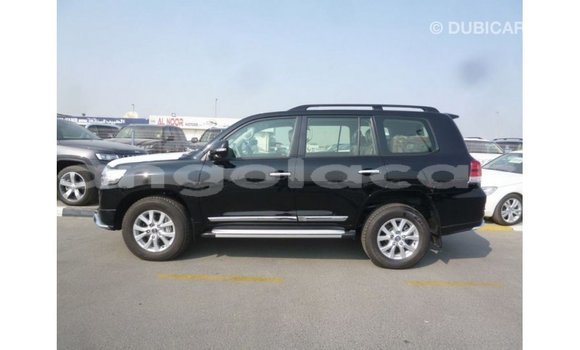 Acheter Import Voiture Toyota Land Cruiser Noir à Import - Dubai, Province de Bengo Acheter Import Voiture Toyota Land Cruiser Noir à Import - Dubai, Province de Bengo