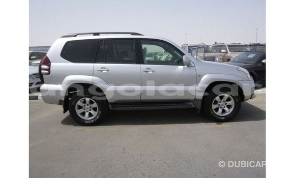 Acheter Import Voiture Toyota Prado Autre à Import - Dubai, Province de Bengo Acheter Import Voiture Toyota Prado Autre à Import - Dubai, Province de Bengo