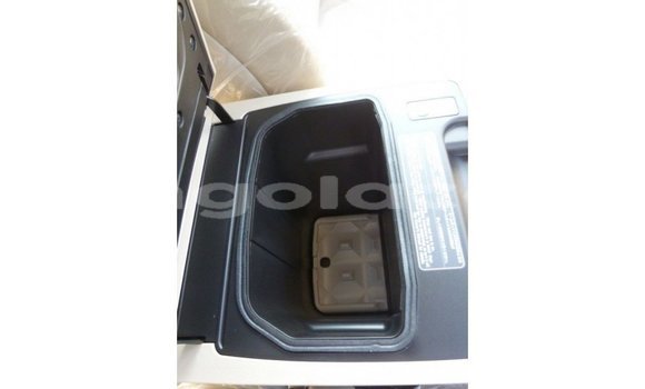Acheter Import Voiture Toyota Land Cruiser Noir à Import - Dubai, Province de Bengo Acheter Import Voiture Toyota Land Cruiser Noir à Import - Dubai, Province de Bengo