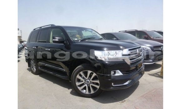 Acheter Import Voiture Toyota Land Cruiser Noir à Import - Dubai, Province de Bengo Acheter Import Voiture Toyota Land Cruiser Noir à Import - Dubai, Province de Bengo
