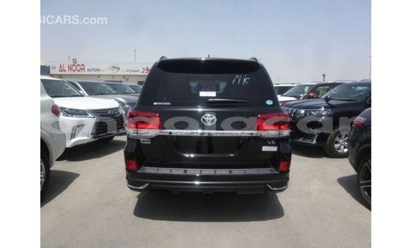Acheter Import Voiture Toyota Land Cruiser Noir à Import - Dubai, Province de Bengo Acheter Import Voiture Toyota Land Cruiser Noir à Import - Dubai, Province de Bengo