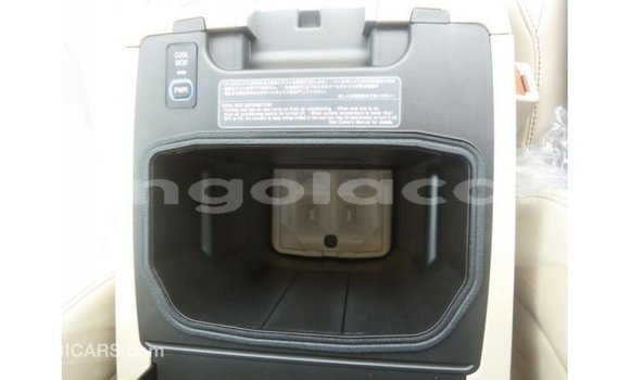 Acheter Import Voiture Toyota Land Cruiser Noir à Import - Dubai, Province de Bengo Acheter Import Voiture Toyota Land Cruiser Noir à Import - Dubai, Province de Bengo