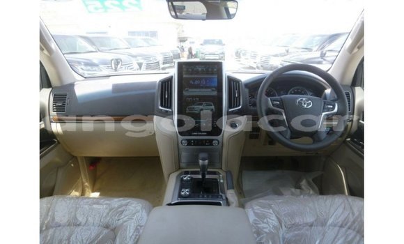 Comprar Importar Toyota Land Cruiser Preto Carro em Import - Dubai em Bengo Province Comprar Importar Toyota Land Cruiser Preto Carro em Import - Dubai em Bengo Province