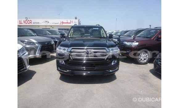 Comprar Importar Toyota Land Cruiser Preto Carro em Import - Dubai em Bengo Province Comprar Importar Toyota Land Cruiser Preto Carro em Import - Dubai em Bengo Province