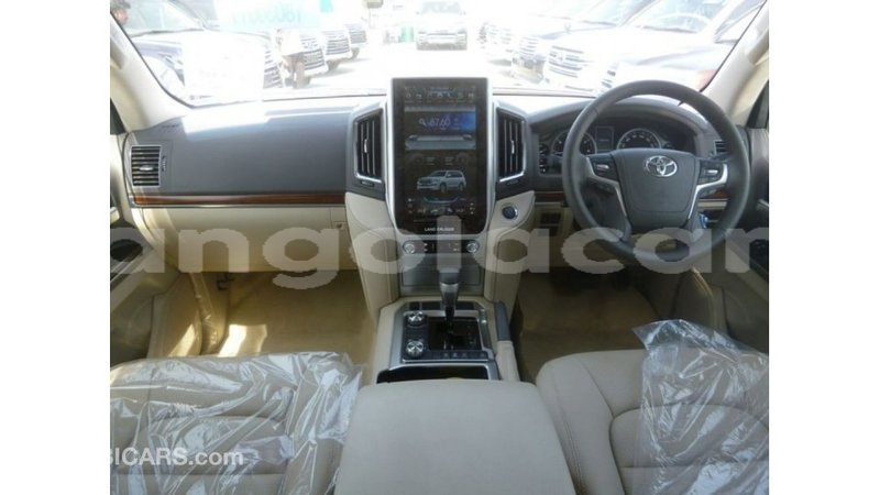 Big with watermark toyota land cruiser bengo province import dubai 6694