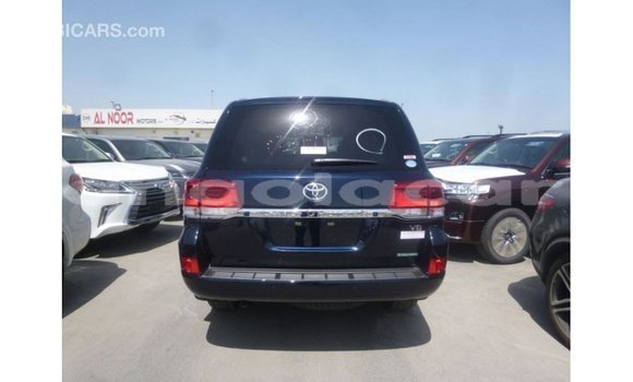 Buy Import Toyota Land Cruiser Blue Car in Import - Dubai in Bengo Province Buy Import Toyota Land Cruiser Blue Car in Import - Dubai in Bengo Province