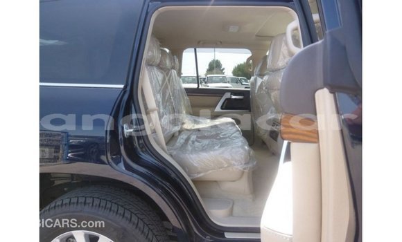 Buy Import Toyota Land Cruiser Blue Car in Import - Dubai in Bengo Province Buy Import Toyota Land Cruiser Blue Car in Import - Dubai in Bengo Province