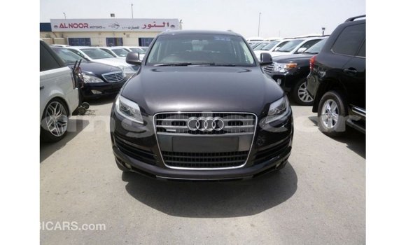 Acheter Import Voiture Audi Q7 Noir à Import - Dubai, Province de Bengo Acheter Import Voiture Audi Q7 Noir à Import - Dubai, Province de Bengo