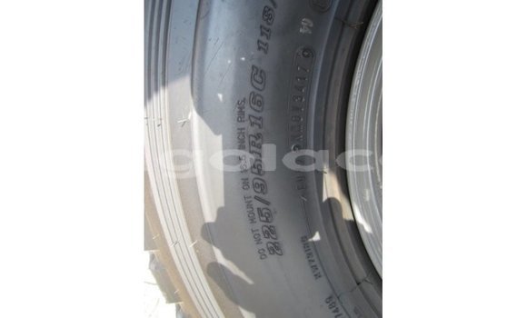 Buy Import Toyota Land Cruiser White Car in Import - Dubai in Bengo Province Buy Import Toyota Land Cruiser White Car in Import - Dubai in Bengo Province