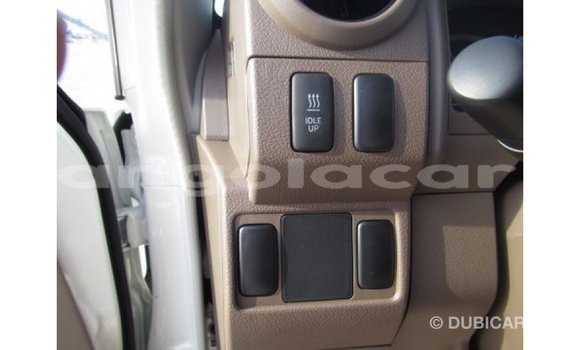 Buy Import Toyota Land Cruiser White Car in Import - Dubai in Bengo Province Buy Import Toyota Land Cruiser White Car in Import - Dubai in Bengo Province
