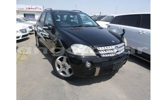 Comprar Importar Mercedes-Benz 190 Preto Carro em Import - Dubai em Bengo Province Comprar Importar Mercedes-Benz 190 Preto Carro em Import - Dubai em Bengo Province