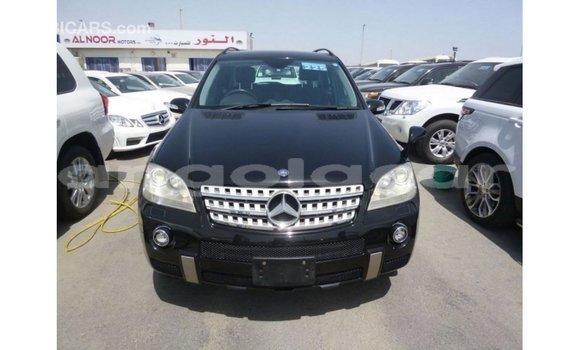 Comprar Importar Mercedes-Benz 190 Preto Carro em Import - Dubai em Bengo Province Comprar Importar Mercedes-Benz 190 Preto Carro em Import - Dubai em Bengo Province