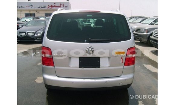 Comprar Importar Volkswagen Touran Outro Carro em Import - Dubai em Bengo Province Comprar Importar Volkswagen Touran Outro Carro em Import - Dubai em Bengo Province