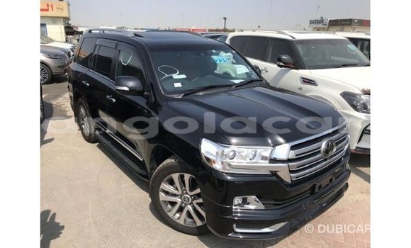 Acheter Import Voiture Toyota Land Cruiser Noir à Import - Dubai, Province de Bengo Acheter Import Voiture Toyota Land Cruiser Noir à Import - Dubai, Province de Bengo