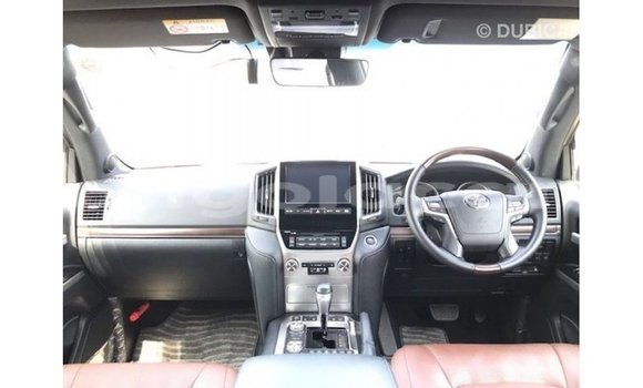 Acheter Import Voiture Toyota Land Cruiser Noir à Import - Dubai, Province de Bengo Acheter Import Voiture Toyota Land Cruiser Noir à Import - Dubai, Province de Bengo