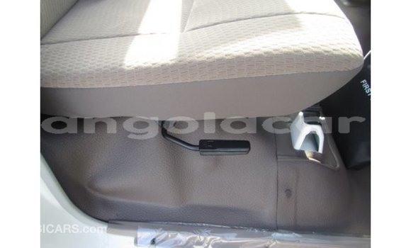 Buy Import Toyota Land Cruiser White Car in Import - Dubai in Bengo Province Buy Import Toyota Land Cruiser White Car in Import - Dubai in Bengo Province