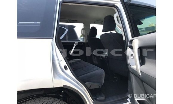 Comprar Importar Toyota Prado Outro Carro em Import - Dubai em Bengo Province Comprar Importar Toyota Prado Outro Carro em Import - Dubai em Bengo Province