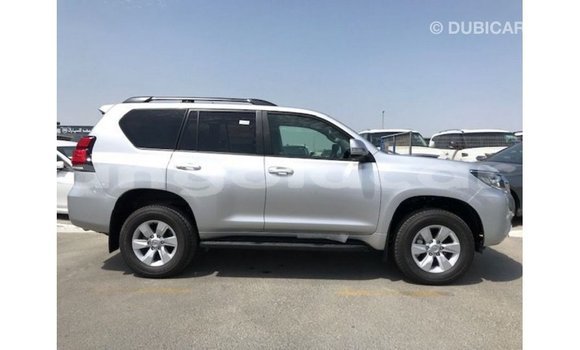 Comprar Importar Toyota Prado Outro Carro em Import - Dubai em Bengo Province Comprar Importar Toyota Prado Outro Carro em Import - Dubai em Bengo Province
