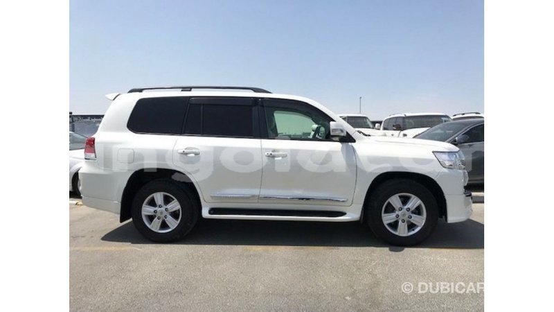 Big with watermark toyota land cruiser bengo province import dubai 6713