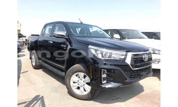Comprar Importar Toyota Hilux Preto Carro em Import - Dubai em Bengo Province Comprar Importar Toyota Hilux Preto Carro em Import - Dubai em Bengo Province